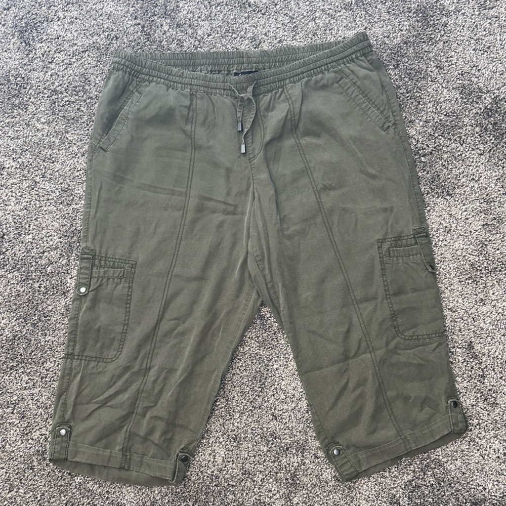 Lane Bryant PullOn Crop Pant